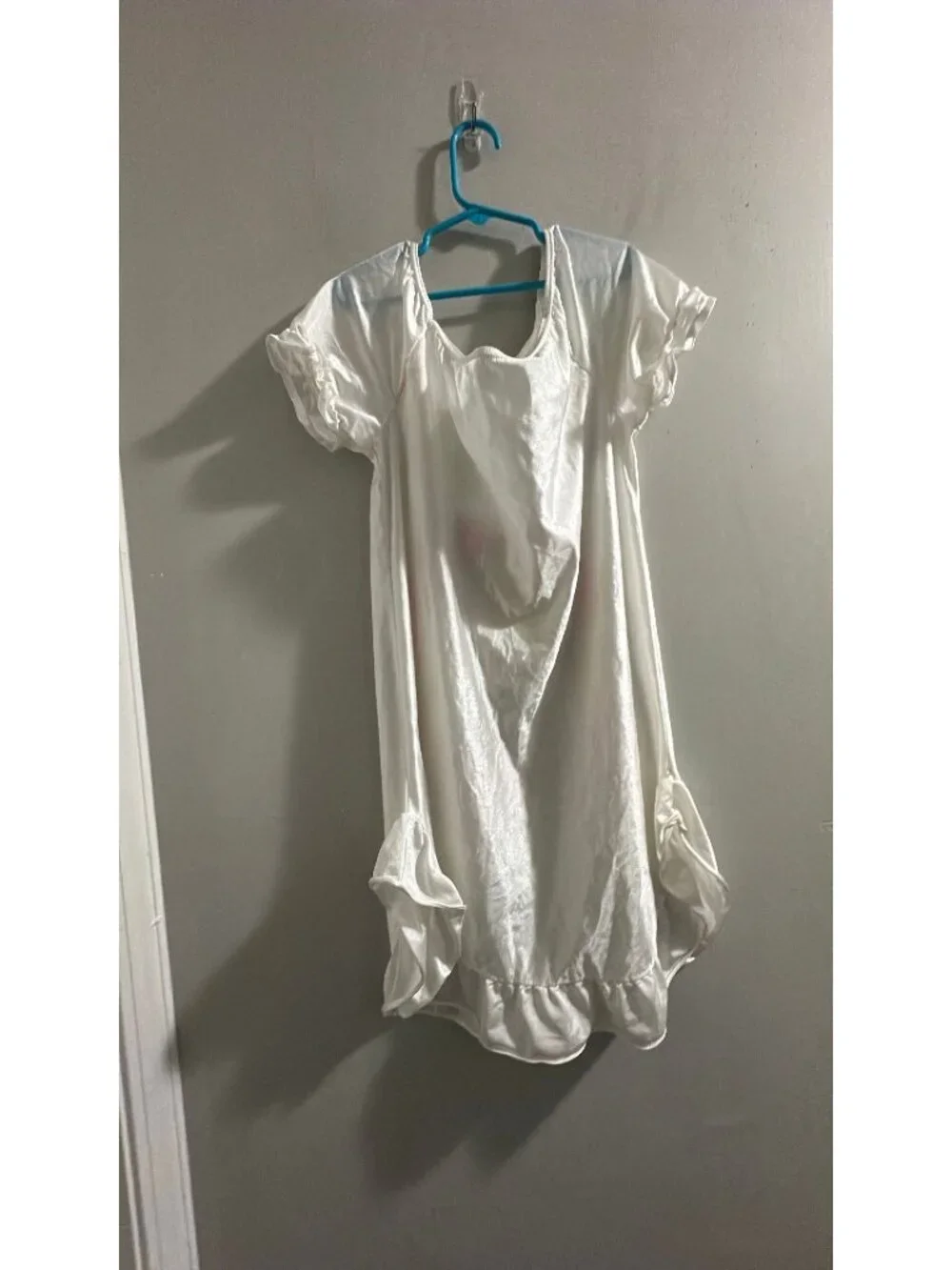1991 Barbie here comes the bride dress